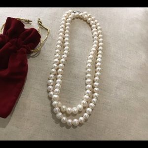 Honora pearl freshwater cultured pearl necklace.